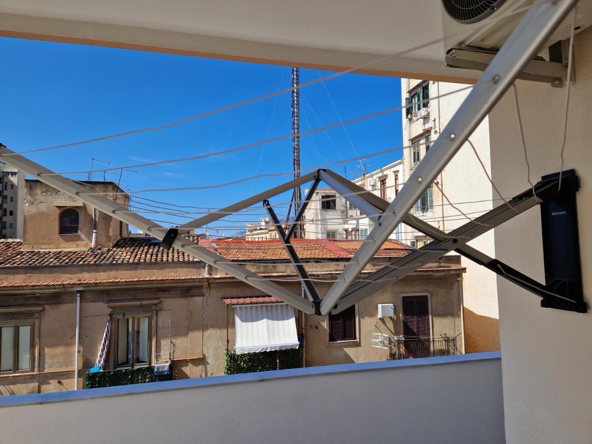 La Casa Di Tiago Apartment Palermo Bagian luar foto